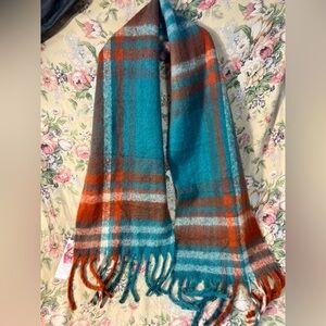 Wander Vibrant Multicolor Scarf